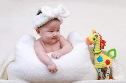 本溪宝宝头上的旋 本溪宝宝头上的旋